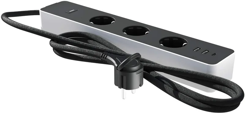 Slimme Stekkerdoos – Wifi Stekkerblok met 4 Stopcontacten, USB-C Snelladen & Energie Monitoring – Smart Plug - Werkt met Google Home & Alexa von Calex in Zwart en Wit – Produktfoto