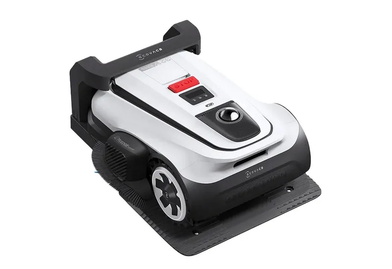 Rasenmähroboter GOAT A1600 LiDAR PRO Care Kit, bis 400 m² Rasenfläche, (Set, mit zusätzlichen Ersatzteilen), Inklusive Akku und Ladestation, Appsteuerung by Ecovacs in Black – product photo
