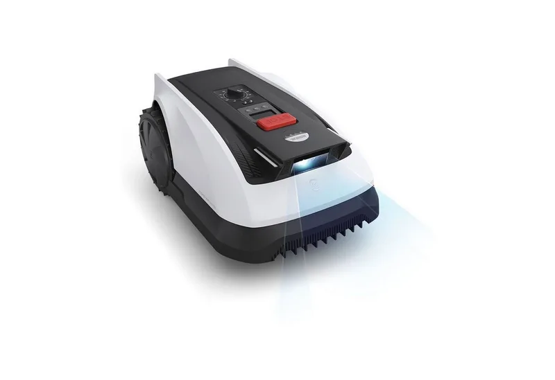Rasenmähroboter GOAT O800 RTK Mähroboter bis 800 m², bis 800 m² Rasenfläche, Allradantrieb für Steigungen und schwieriges Gelände by Ecovacs in Black – product photo