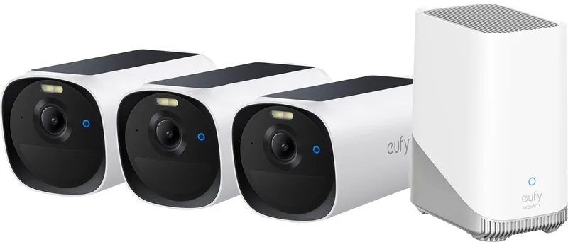 E40 3-CamSet (HomeBase 3 S380) - draadloze outdoor beveiligings camera op zonne-energie - 2K-resolutie, MaxColor nachtzicht, gezichts herkenning met AI, uitbreidbare lokaleo pslag, geen maandelijkse kosten fra eufy i Hvid – produktbillede