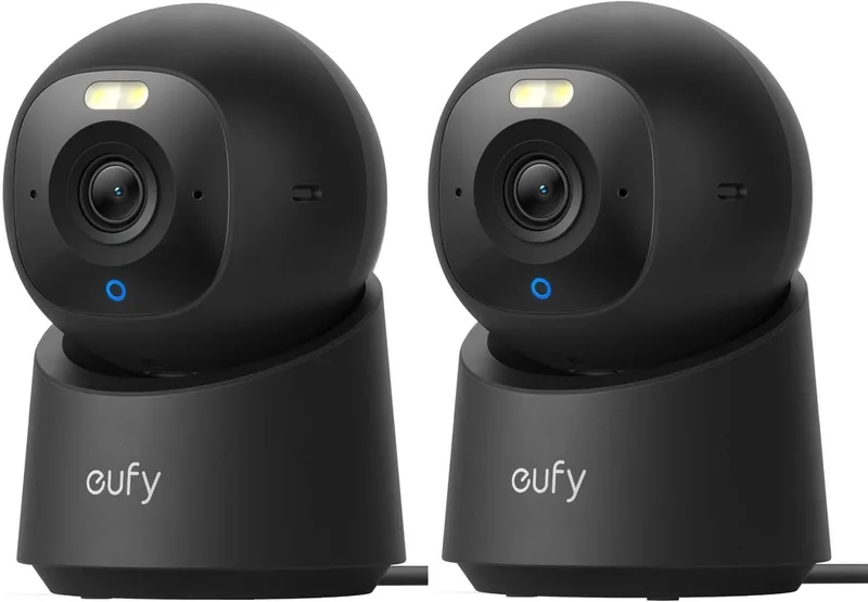 Indoor camera E30 2 stuks – Indoor Cam - 4K UHD – Pan & Tilt – AI Mens- en Huisdierdetectie – Kleurennachtzicht – Compatibel met Apple HomeKit – Tweewegcommunicatie – Lokale Opslag – Geen Abonnementskosten från eufy i Svart – produktbild