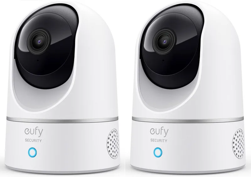 Pan & Tilt Indoor Beveiligingscamera 2-Pack - Bedraad - Wit fra eufy i 2K – produktbillede