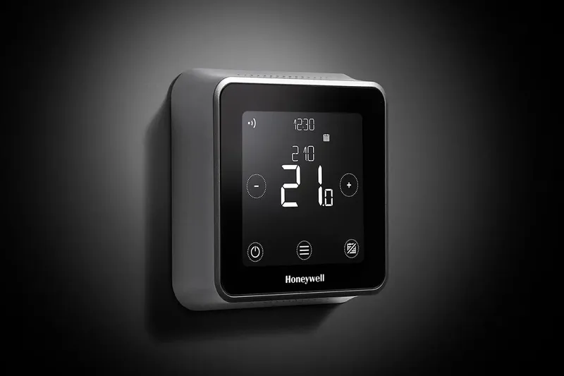 Y6R910WF6042 T6 Draadloze kamerthermostaat Montagewijze: Opbouw (op muur) 1 stuk(s) by Honeywell Home in Kleurloos – product photo 2 of 4