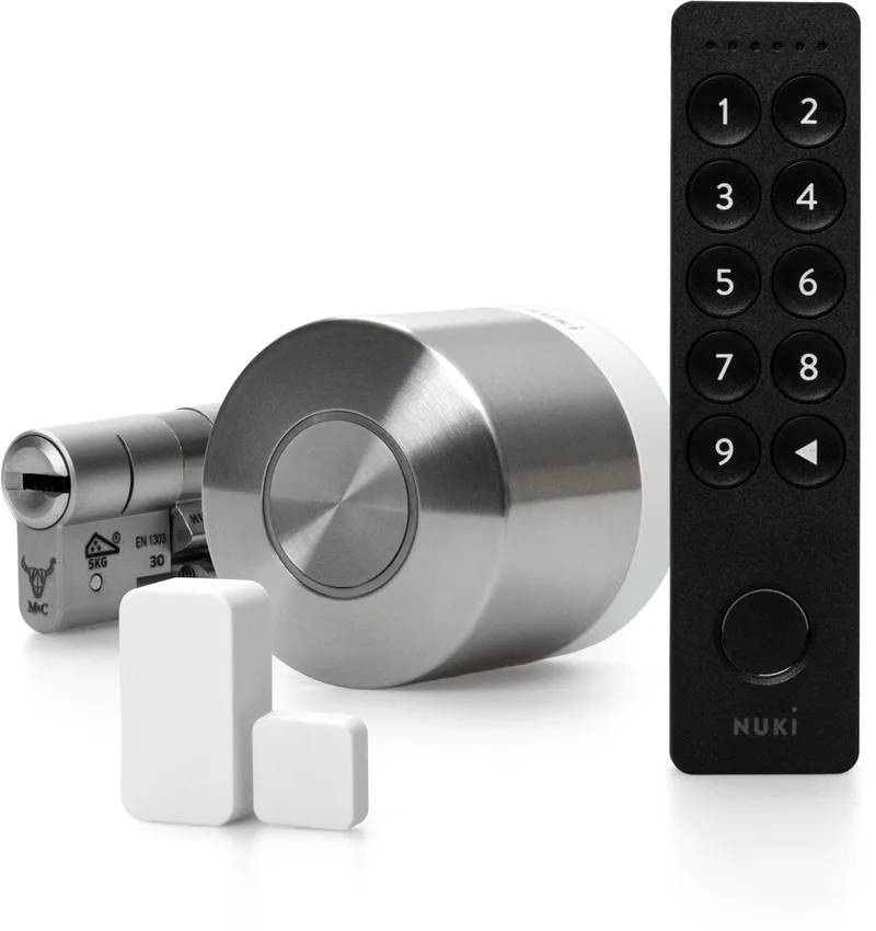Ultra + keypad 2.0 +deursensor, inclusief SKG 3 sterren verstelbare cilinder : toegang met smartphone, vingerafdruk en pincode von Nuki in Rvs – Produktfoto