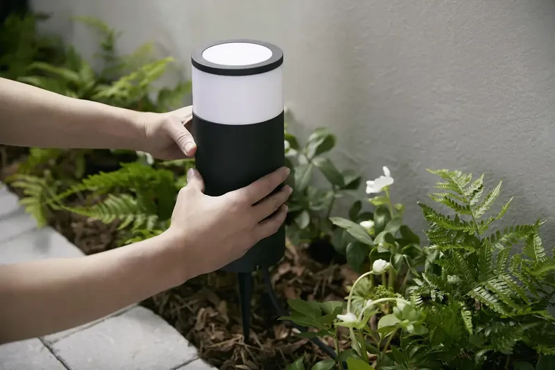 Calla sokkellamp - wit en gekleurd licht - laag - LowVolt - uitbreiding de Philips Hue en Noir – photo produit 2 sur 3