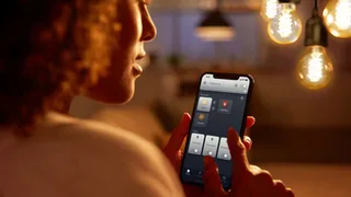 filament standaardlamp A60 - warm tot koelwit licht - 1-pack - E27 van Philips Hue – productfoto 4 van 5
