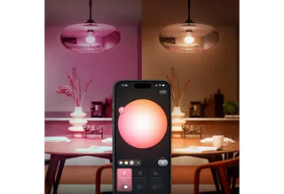 LED-Leuchtmittel Essential Starter Kit 2x White & Color Ambiance + Bridge, E27, 3 St., Farbwechsler, inkl. Bridge van Philips Hue in Wit – productfoto 4 van 5
