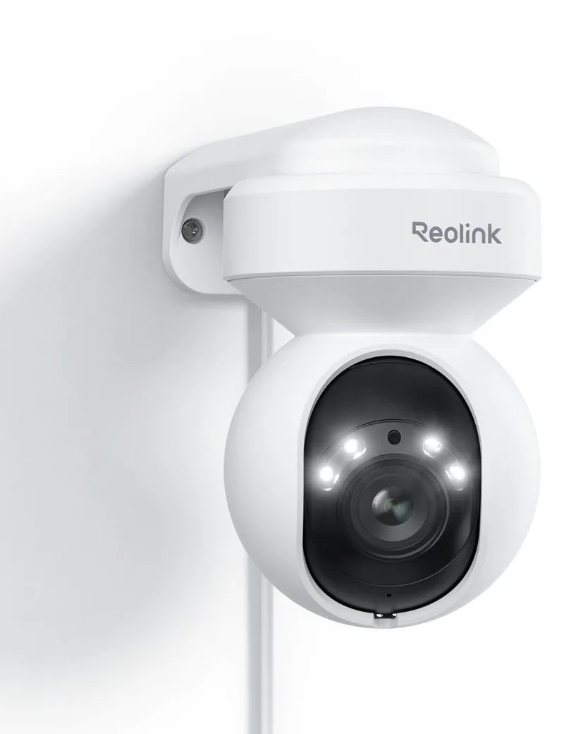 E1 Outdoor Pro - 4K WiFi 6 - 3x Optische Zoom - Auto-tracking - Licht- & Sirene-alarm - Tweewegs Audio - Kleuren Nachtzicht by Reolink in White – product photo