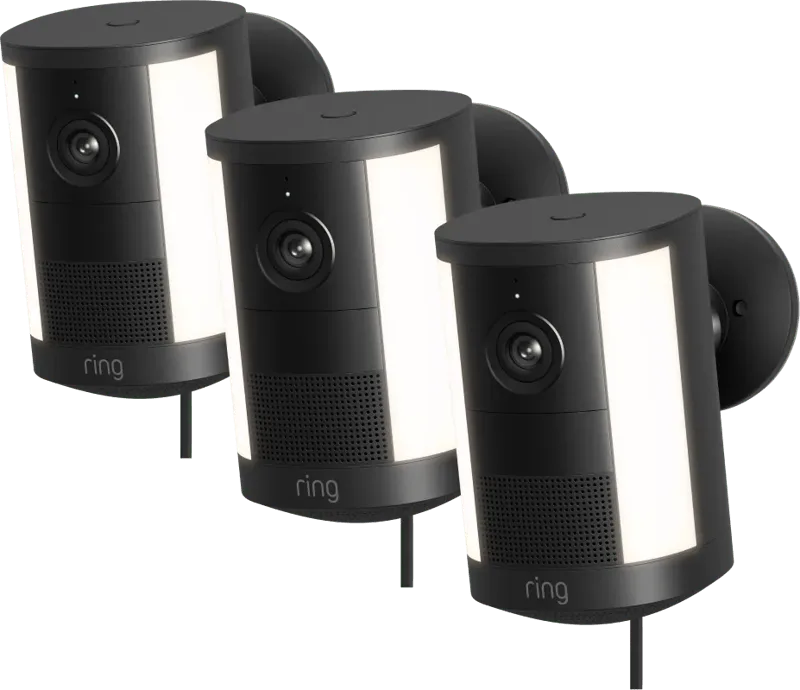 Spotlight Camera 2e Generatie Stekker Zwart 3-Pack van Ring – productfoto