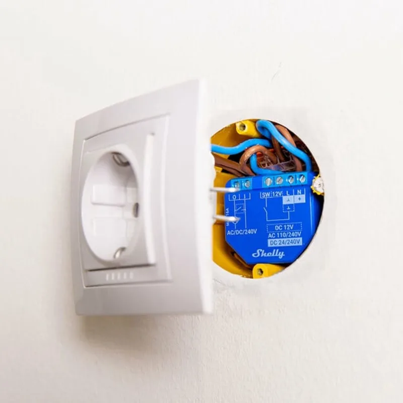 Plus 1 Relais Schakelaar 16A Smart Home WiFi von Shelly in Transparent – Produktfoto