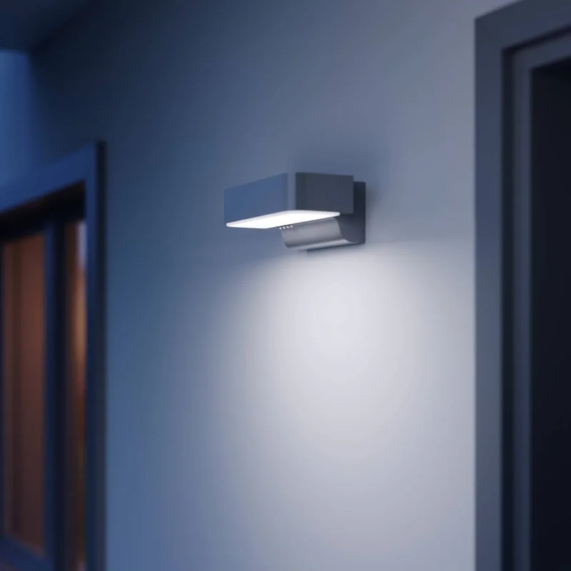 Smart Sensor-Außenwandleuchte L 800 SC von Steinel in Anthrazit – Produktfoto
