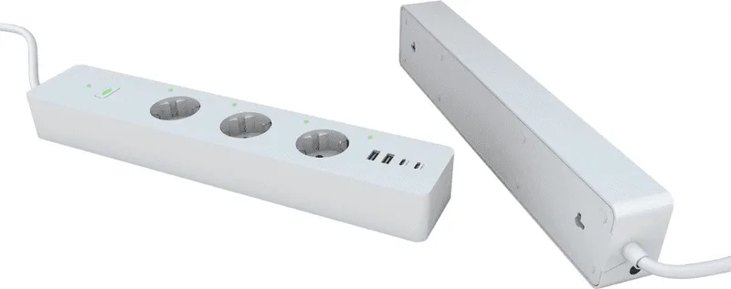 Slimme stekkerdoos - 3 stopcontacten en 4 usb-uitgangen - 150CM - Besturing via de app - R6132 van Woox in Wit – productfoto