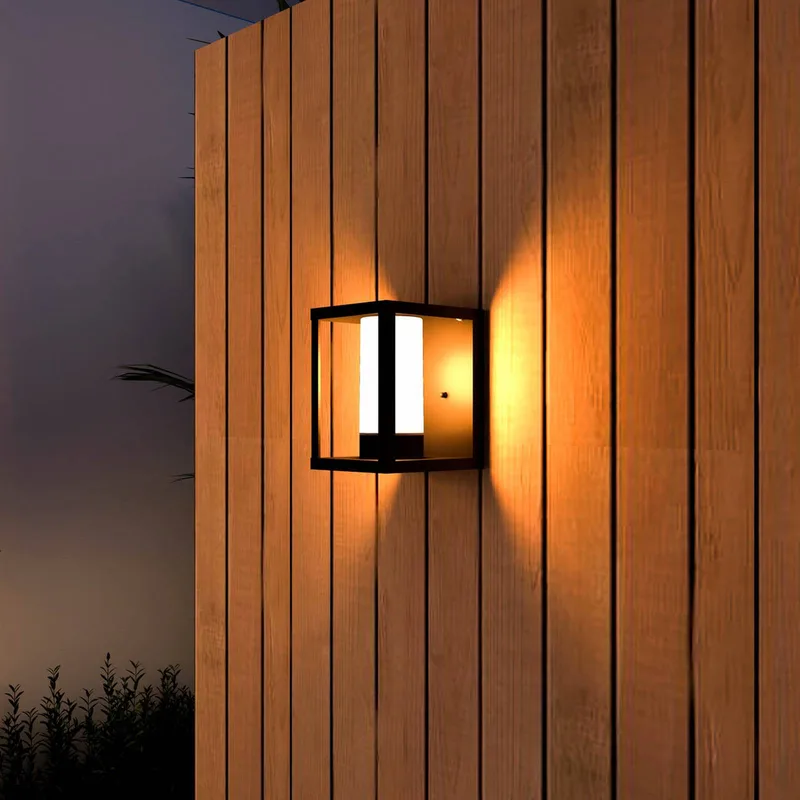 Smart Outdoor Lantern Wandleuchte, CCT, RGB by Calex in Black – product photo 3 of 4