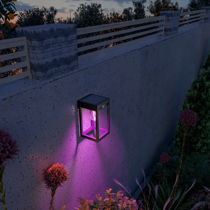 Smart Outdoor Solar Lantern, Sensor, RGBW van Calex in Zwart – productfoto 1 van 2