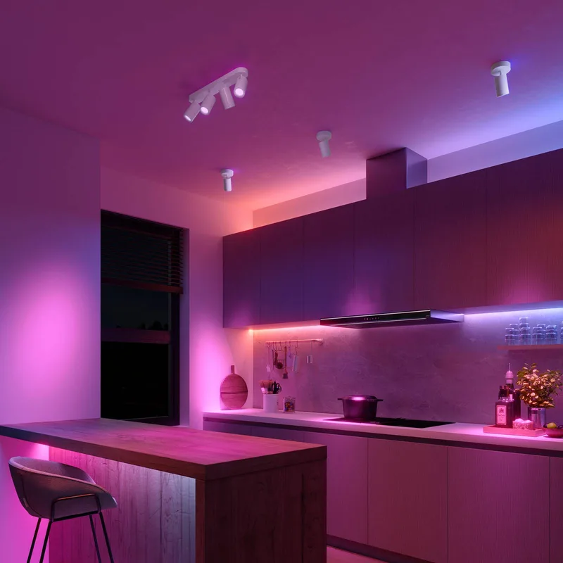 Smart takspotlight vit längd 49 cm 4 lampor GU10-LED RGBW från Calex i Vit – produktbild 2 av 2