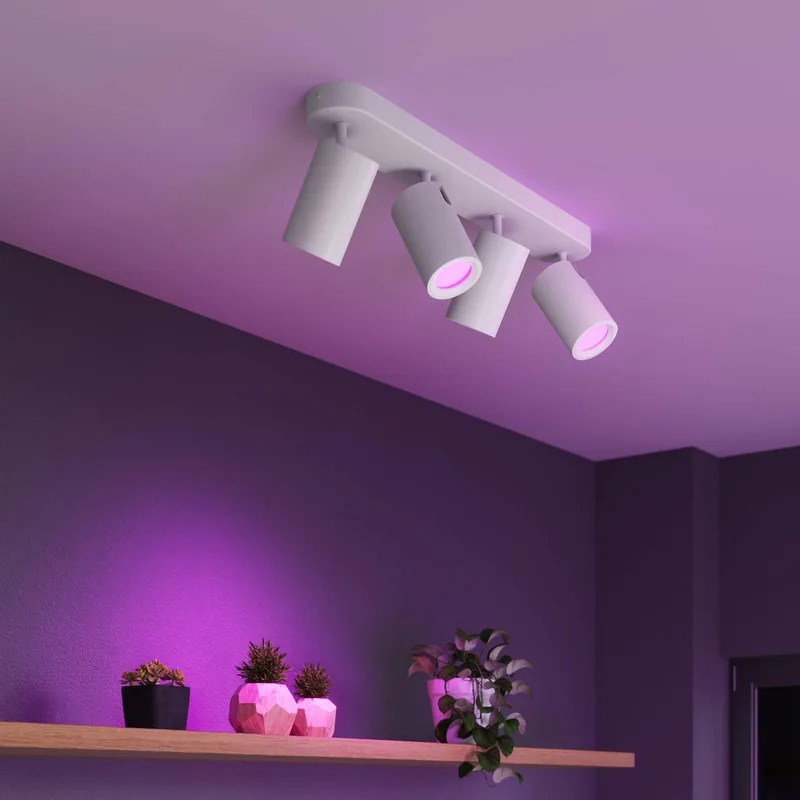Smart takspotlight vit längd 49 cm 4 lampor GU10-LED RGBW från Calex i Vit – produktbild 1 av 2
