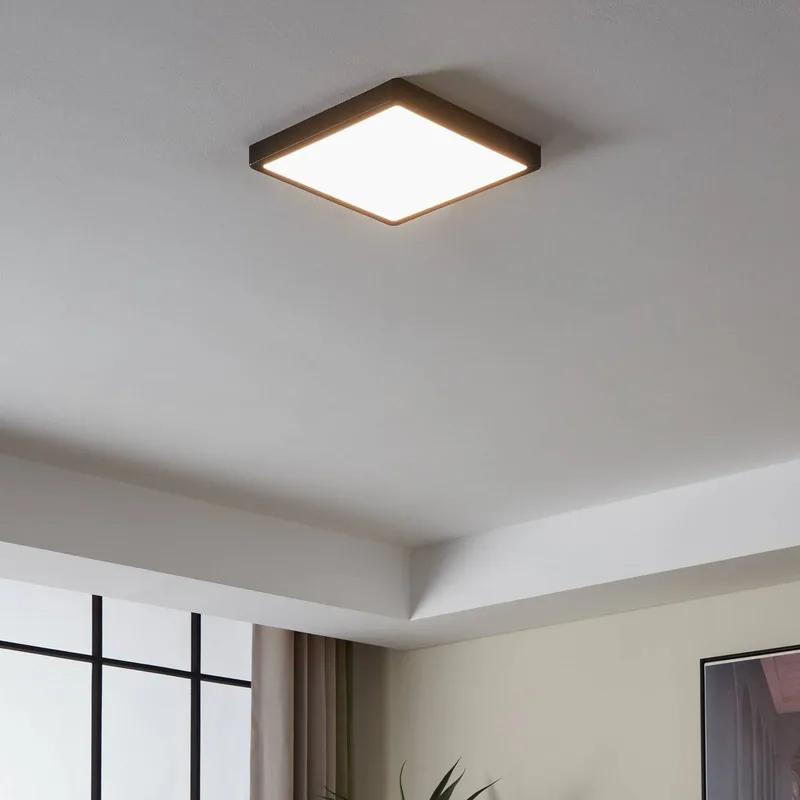 Fueva-Z plafondlamp 28x28cm van EGLO connect in Zwart – productfoto 1 van 4