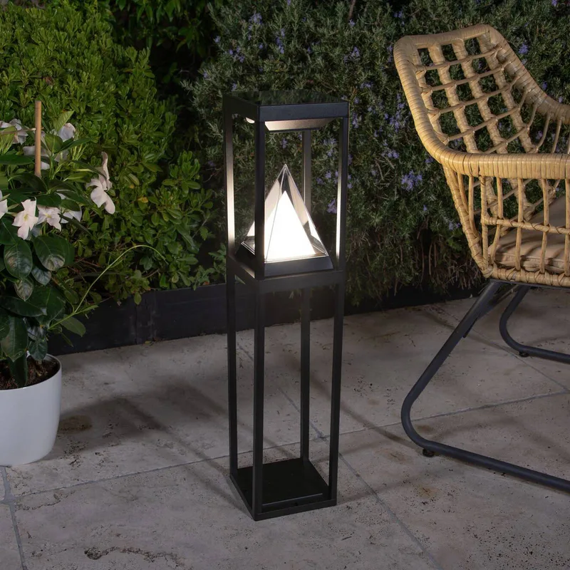 LED-solcellelampe ALPS, sort sensor IP44 fra OSRAM SMART+ i Sort – produktbillede 1 af 4