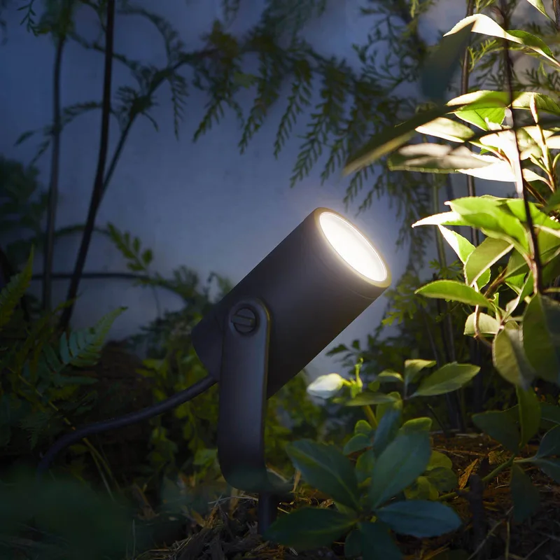LED spot Lily, set van 3, bridge, RGB, CCT, IP65 från Philips Hue i Svart – produktbild 2 av 5