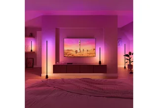 LED Stehlampe Play Stehleuchte, 135 cm, RGBW, Weiß & Farbverläufe, smartes Licht, Abschaltautomatik, Bluetooth, CCT - über Fernbedienung, Dimmer, Dimmfunktion, Farbsteuerung, Farbwechsel, Leuchtdauer einstellbar, Memoryfunktion, Nachtlichtfunktion, RGB, Smart Home, Timerfunktion, Weckerf de Philips Hue en Noir – photo produit 2 sur 5