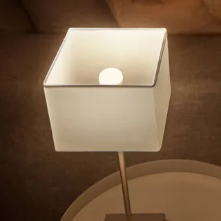 White LED druppellamp E14 5,7W 2.700K van Philips Hue in Wit – productfoto 3 van 5