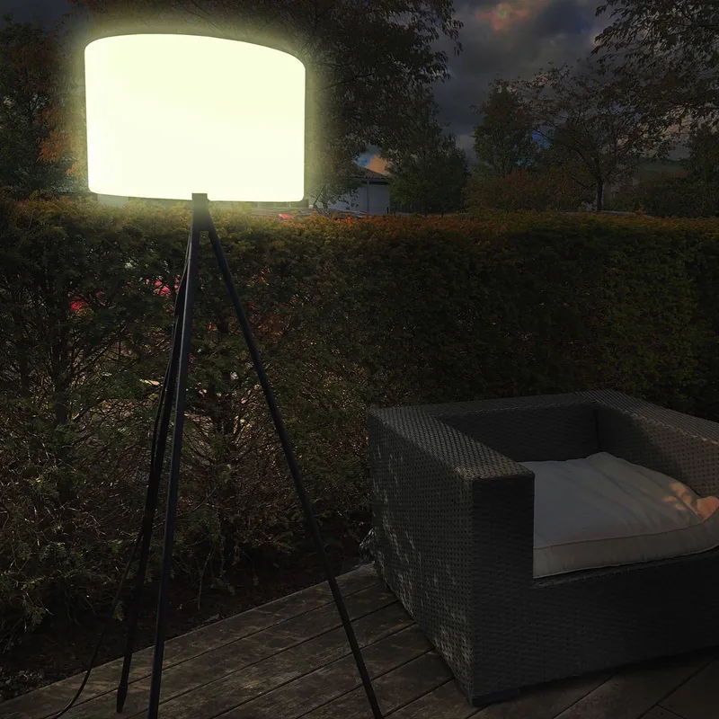 Müller Licht tint Khaya LED udendørs gulvlampe RGBW fra tint i Hvid, Sort – produktbillede 1 af 4