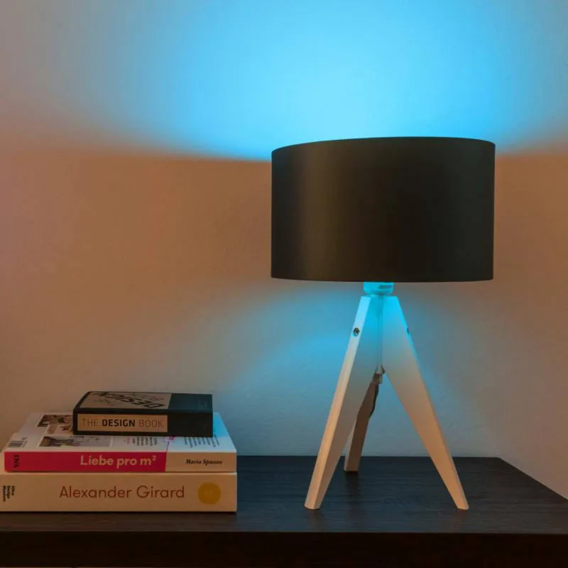 white+color LED lamp E14 4,9W van tint – productfoto 5 van 5