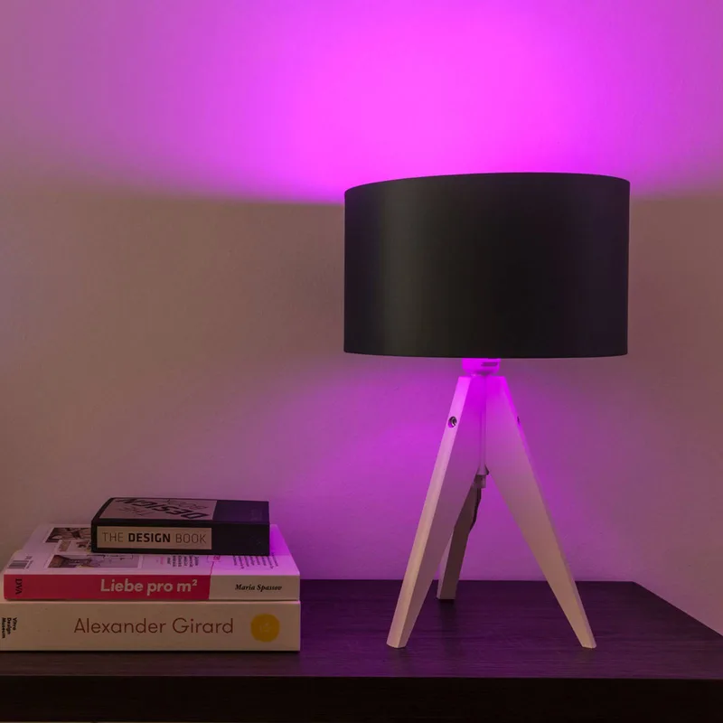white+color LED lamp E27 9W van tint – productfoto 4 van 5