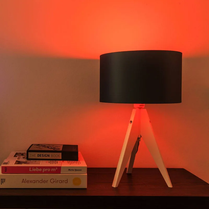 white+color LED lamp E27 9W van tint – productfoto 3 van 5