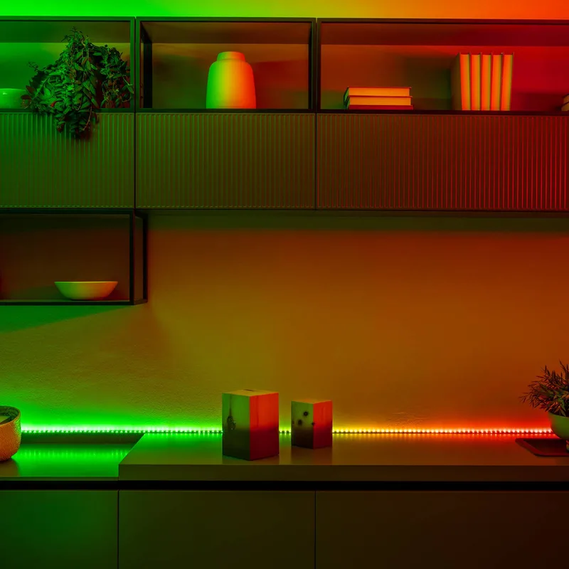 Lichtlijn LED Strip RGB 1,5m WIFI Starter by Twinkly in Black – product photo 1 of 5