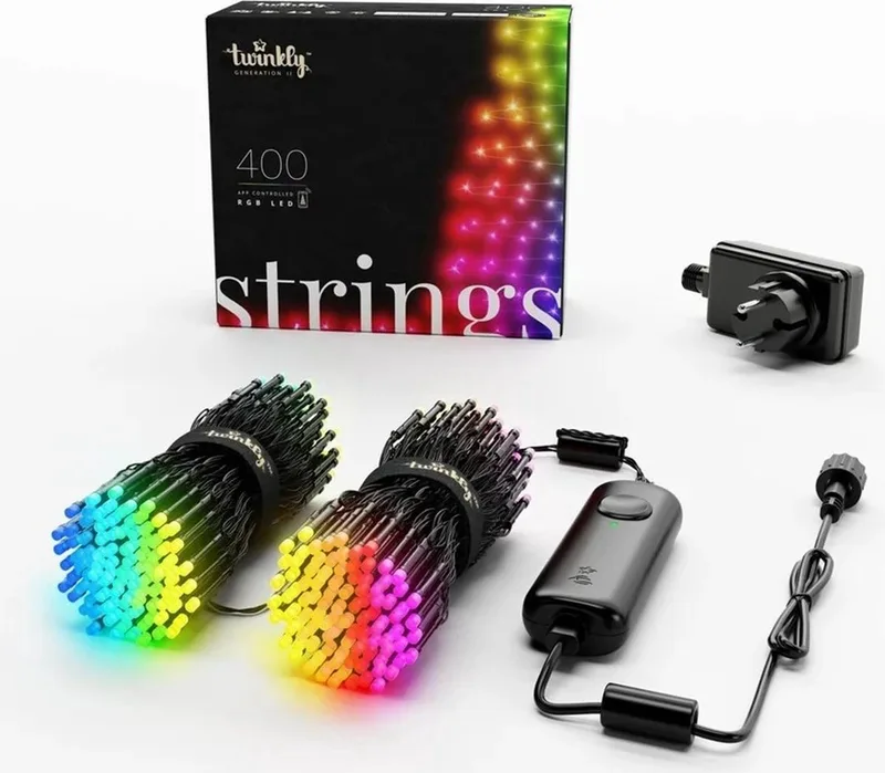 Strings Lichtsnoer - 32M - LED - 400LED RGB - Dimbaar - Binnen & Buiten - Bluetooth of Wifi - Werkt met Homekit, Homey, Google Home en Razer Chroma - Zwart von Twinkly – Produktfoto