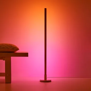 LED vloerlamp Pole, Tunable White and Color van WiZ in Wit – productfoto 1 van 4
